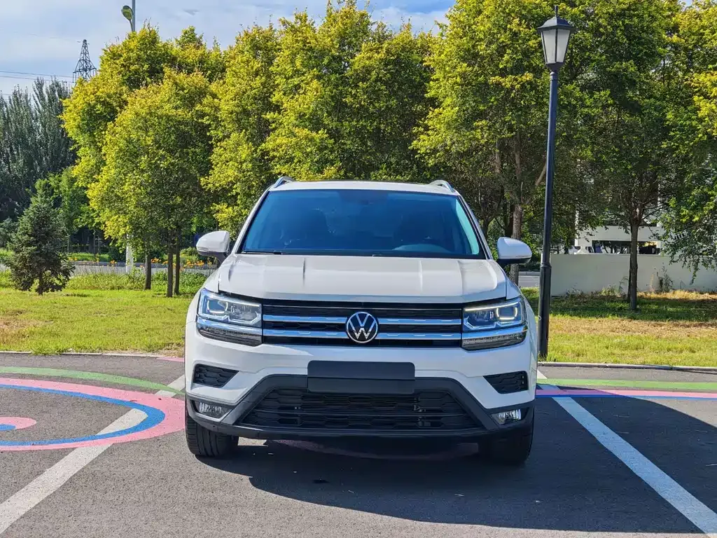 Volkswagen Tharu — фото 3