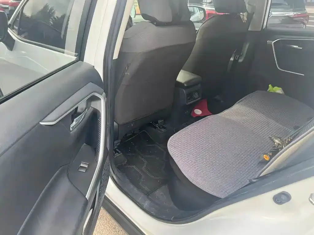 Toyota RAV4 Prime — фото 3