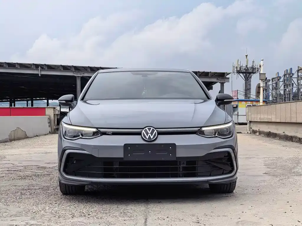 Volkswagen Golf — фото 4