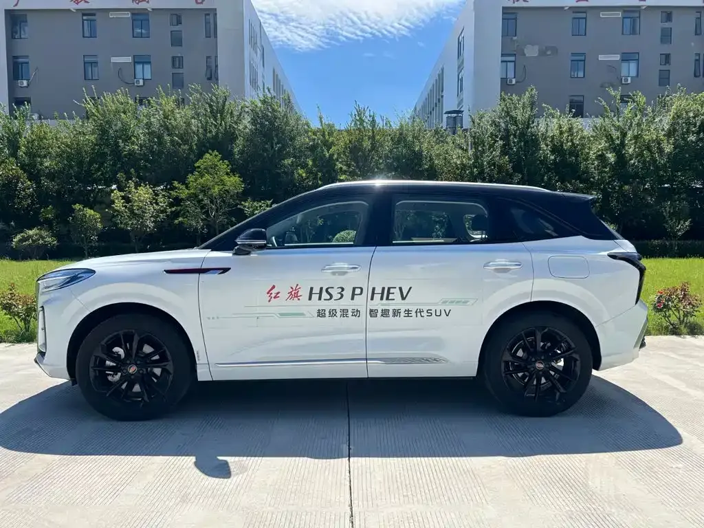 Hongqi HS3 PHEV — фото 8