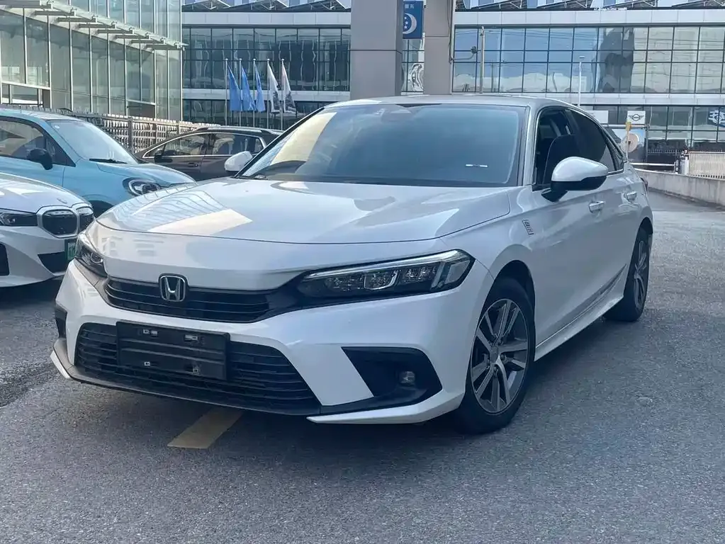 Honda Civic — фото 1