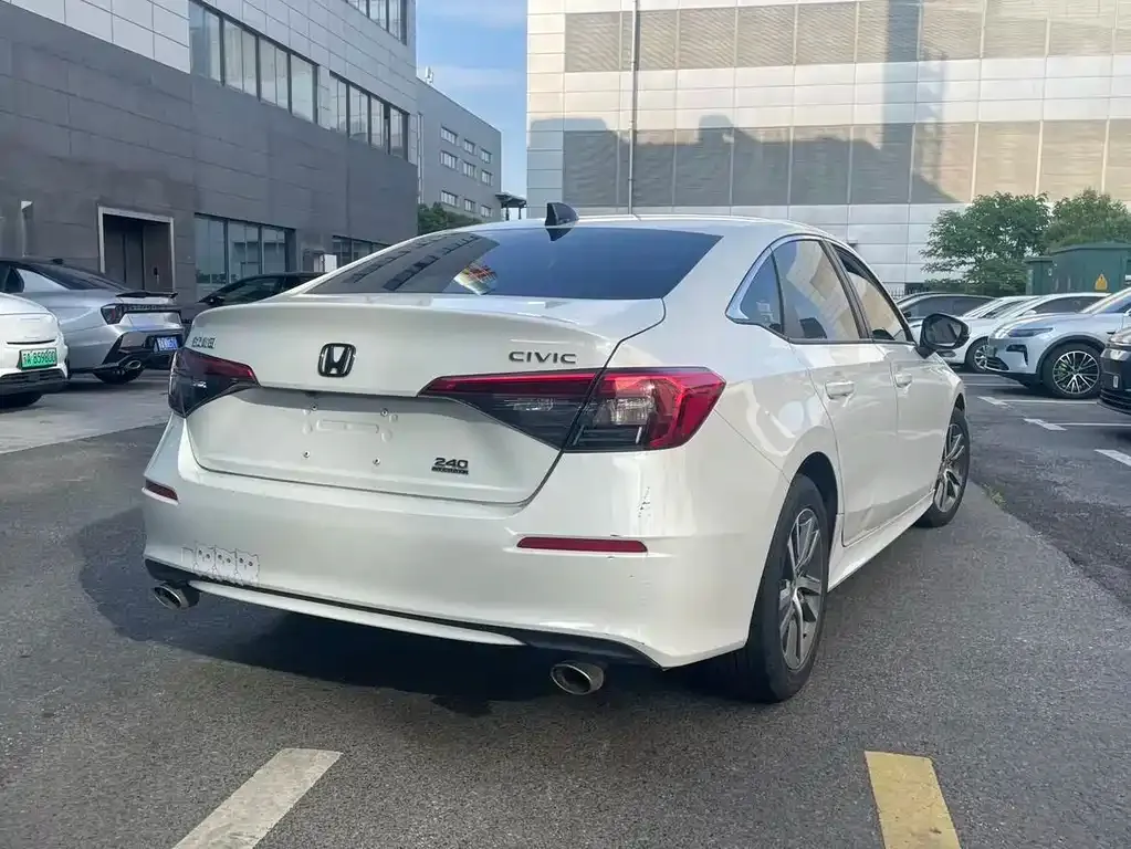 Honda Civic — фото 6