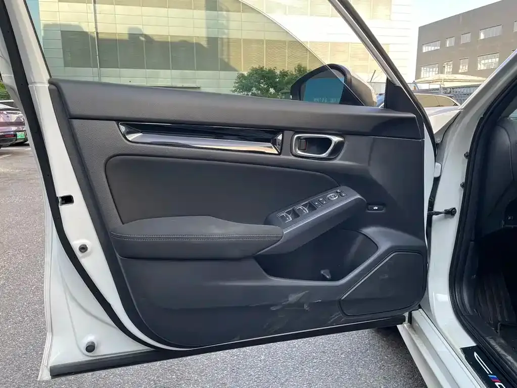 Honda Civic — фото 3