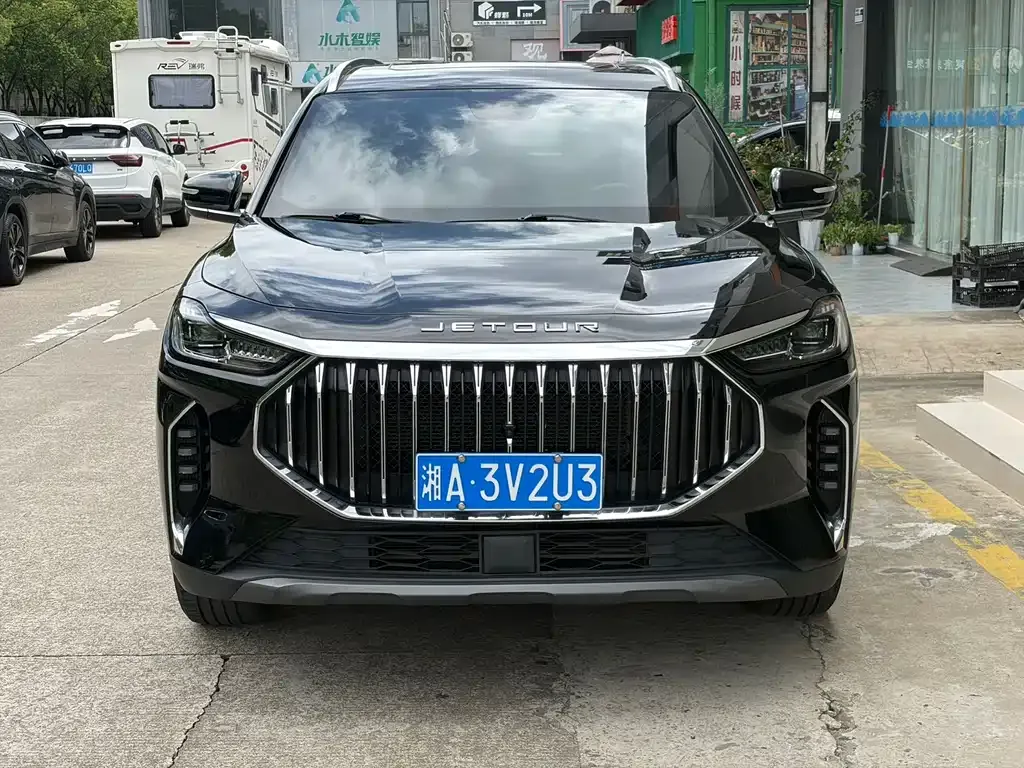 Jetour X70 PLUS — фото 10