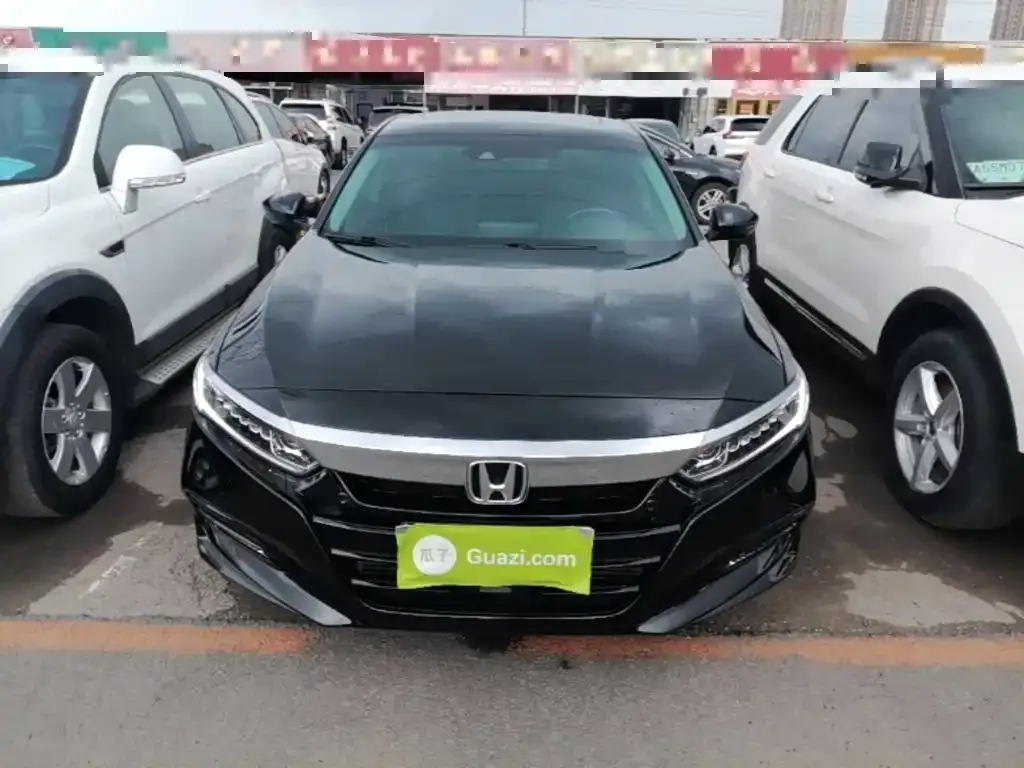 Honda Accord — фото 3