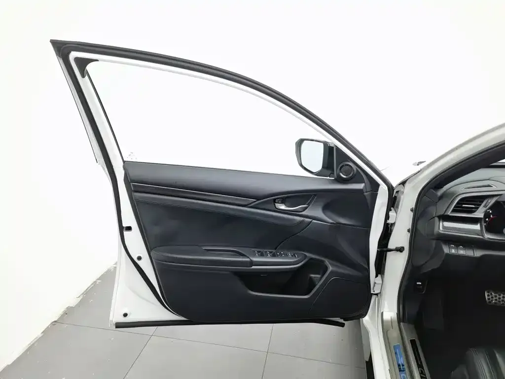Honda Civic — фото 2