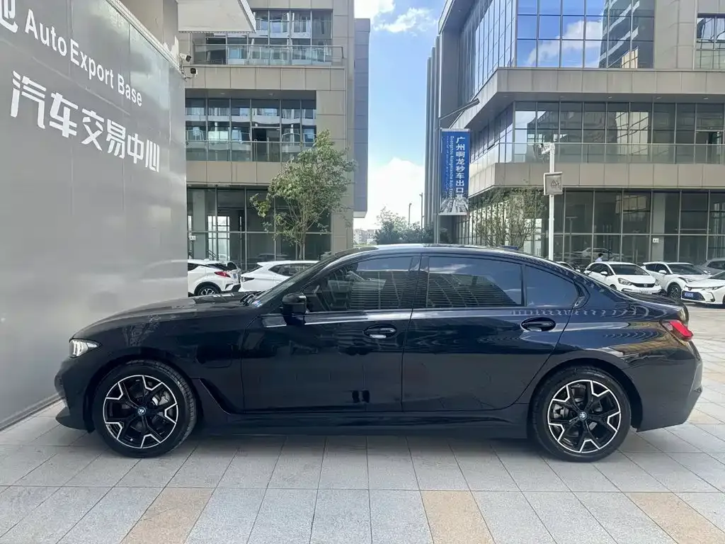 BMW i3 — фото 6