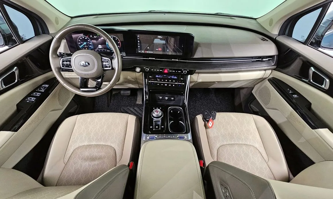 Kia Carnival — фото 3