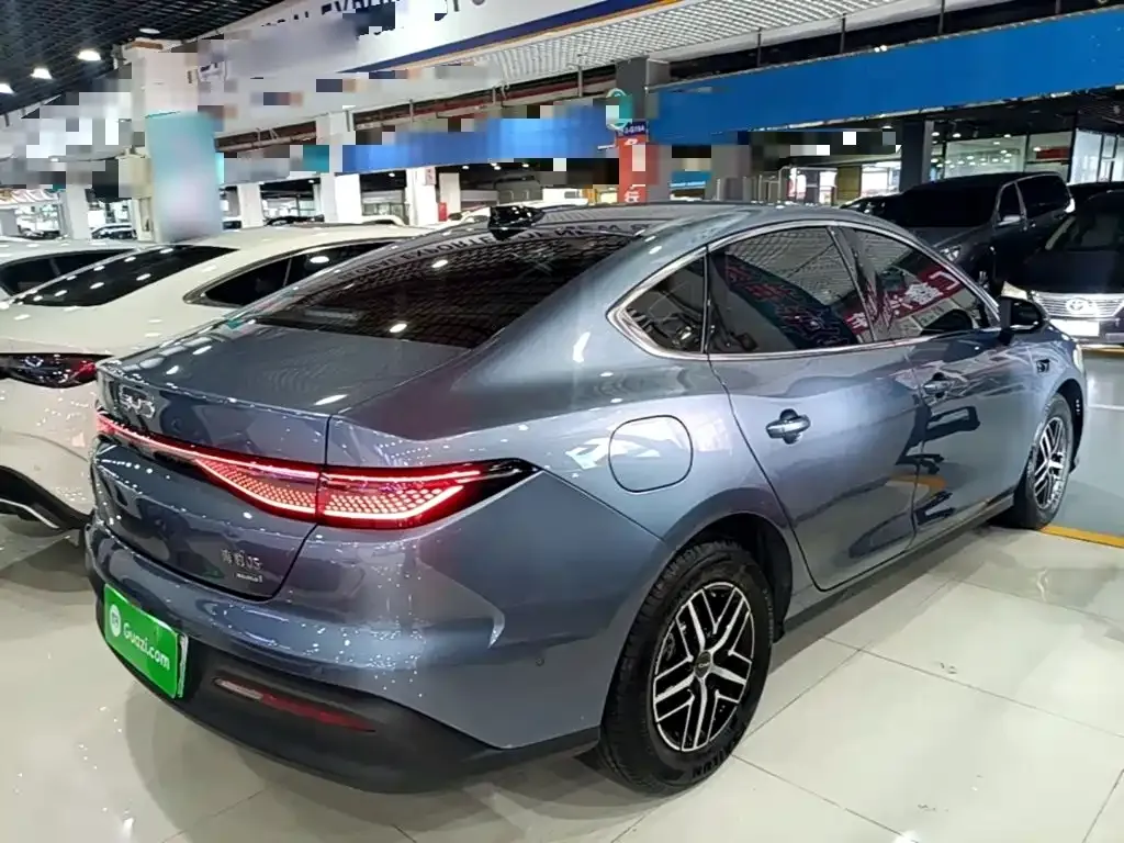BYD Seal 05 DM-i — фото 5