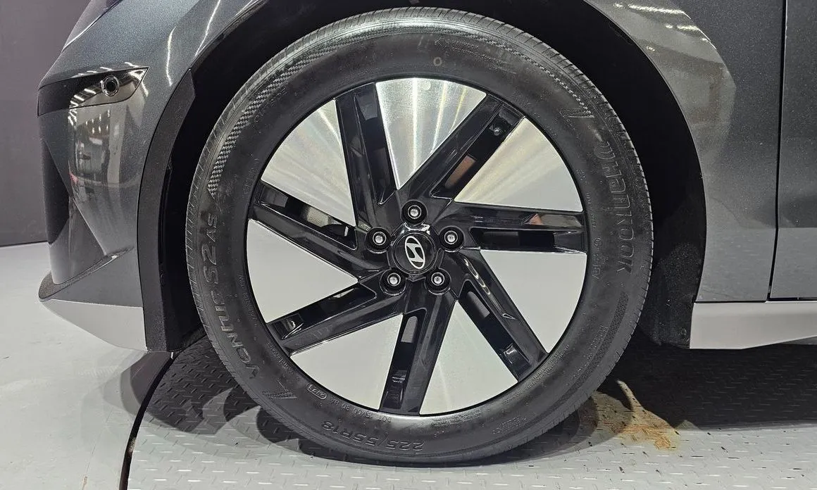 Hyundai Ioniq6 — фото 10