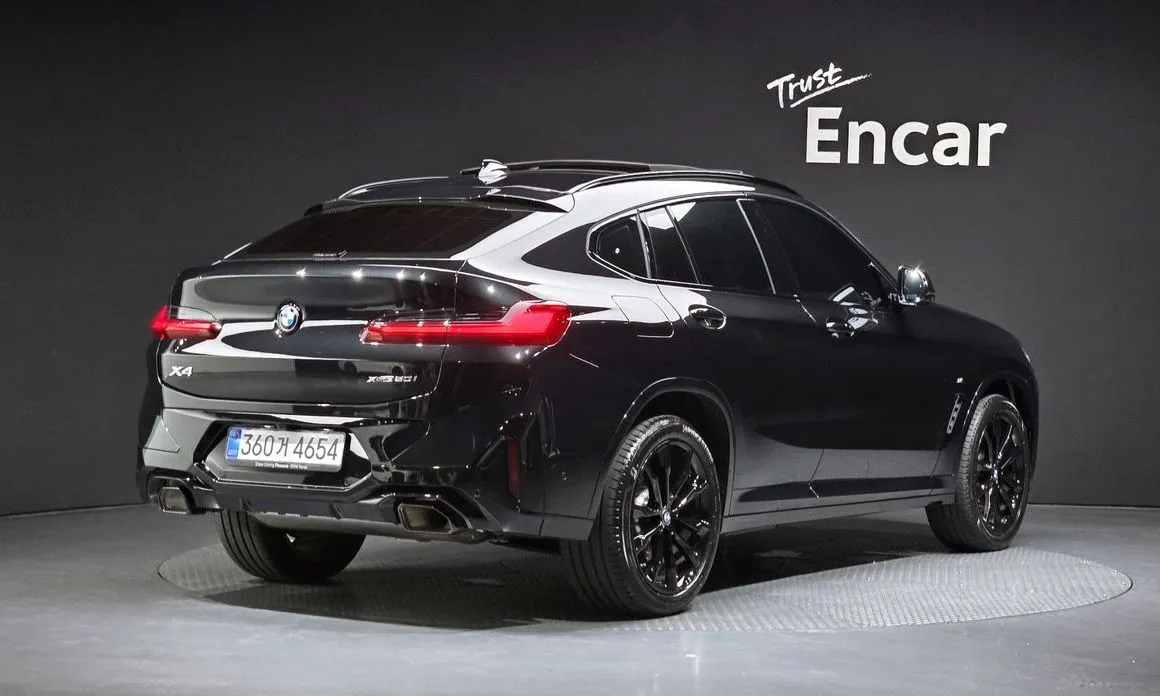 BMW X4 — фото 4