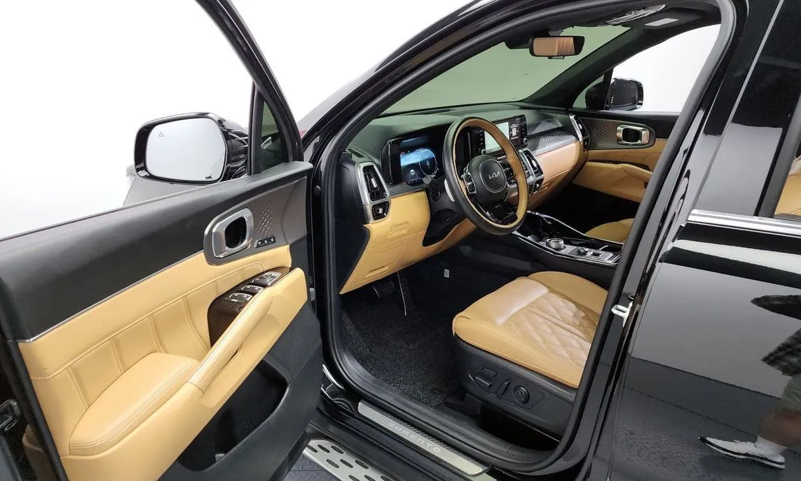 Kia Sorento — фото 6