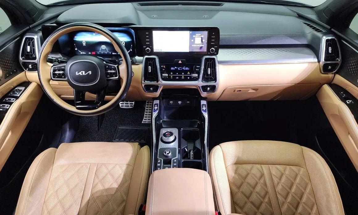 Kia Sorento — фото 8