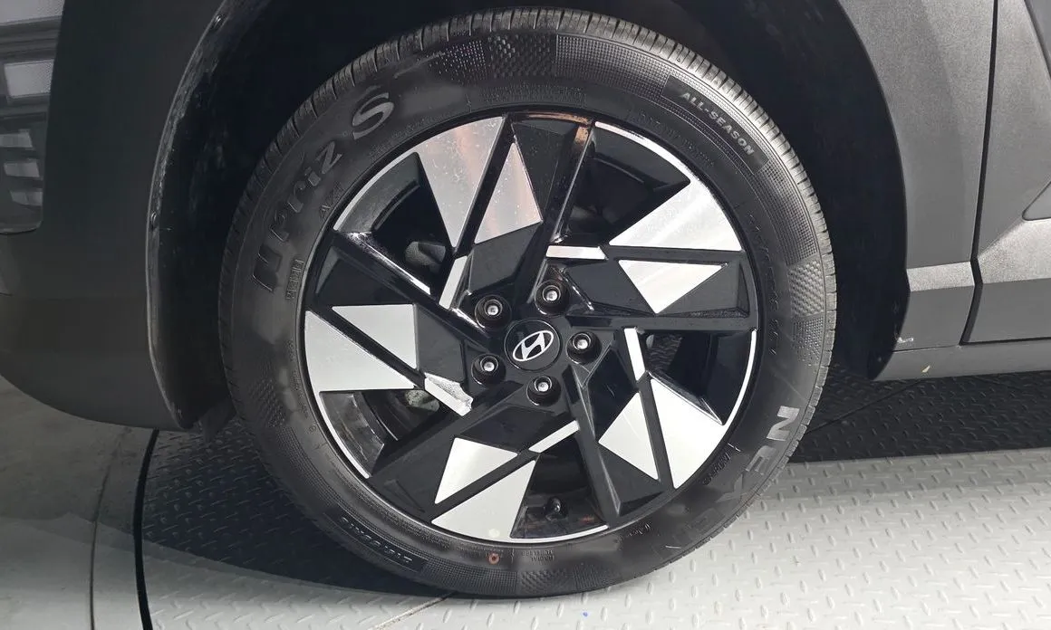 Hyundai Kona — фото 10