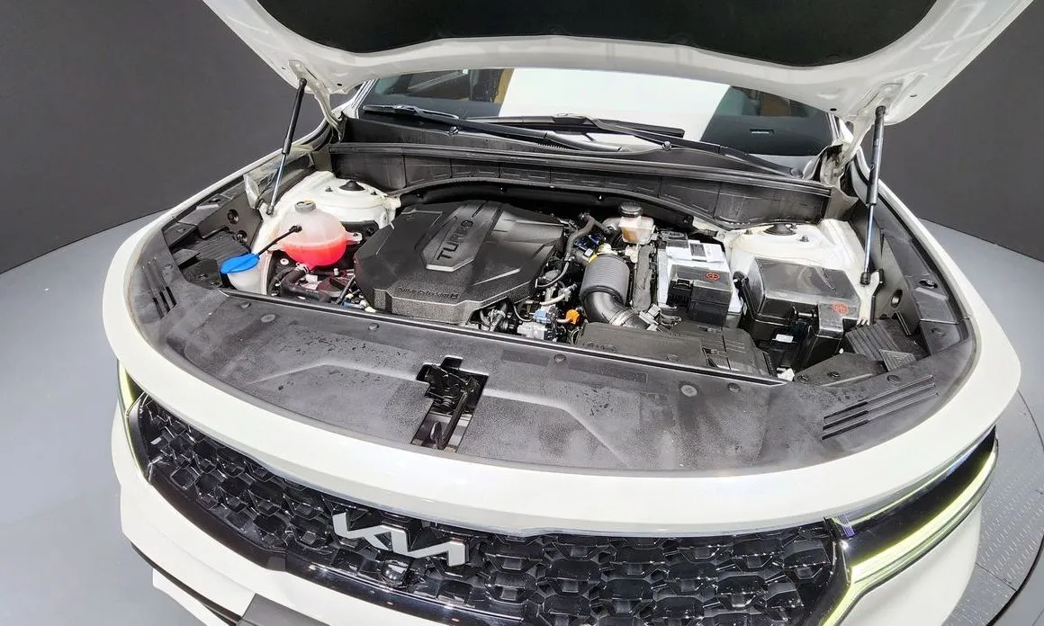 Kia Sorento — фото 9