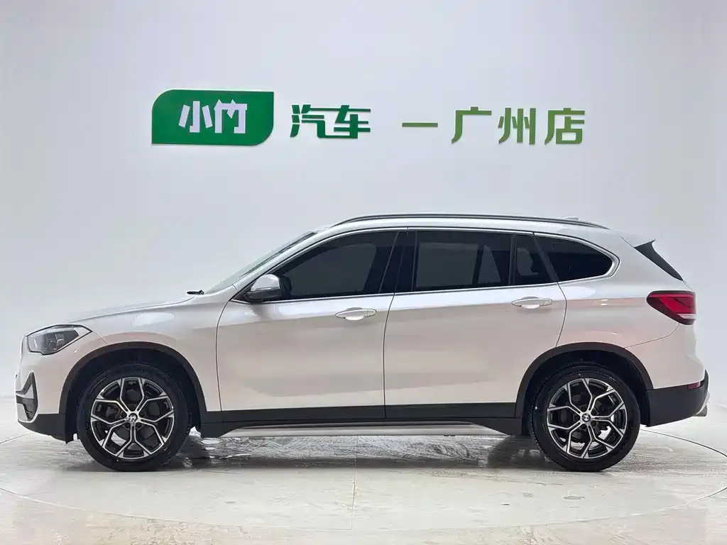 BMW X1 — фото 10