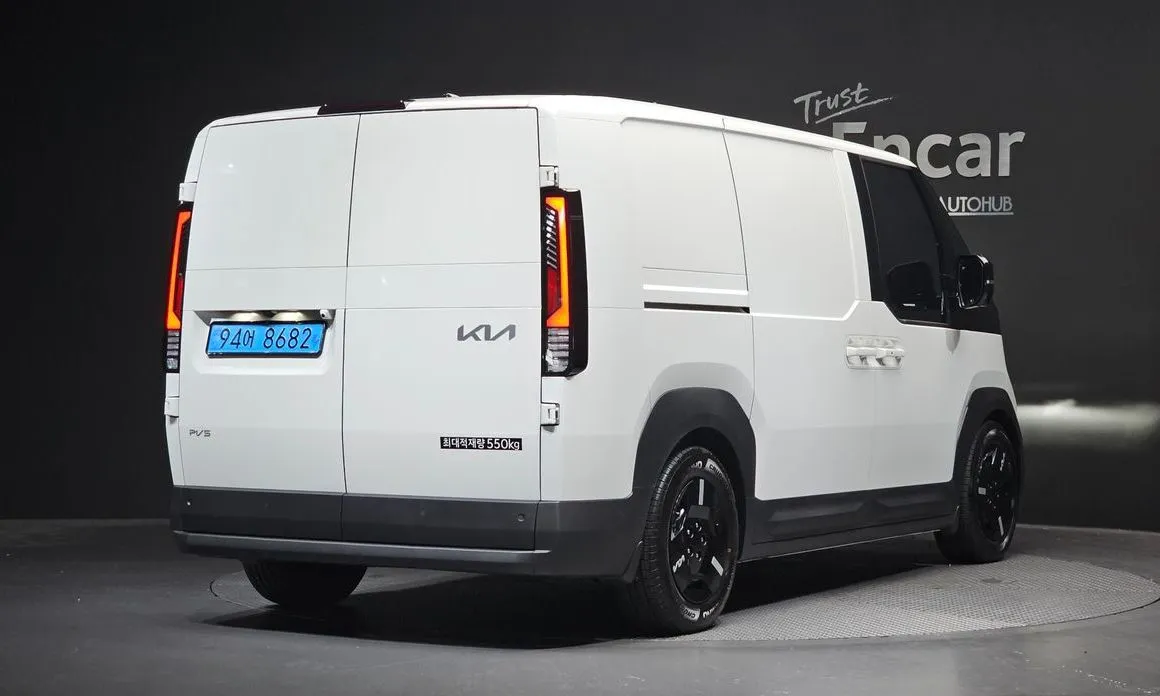 Kia PV5 — фото 4