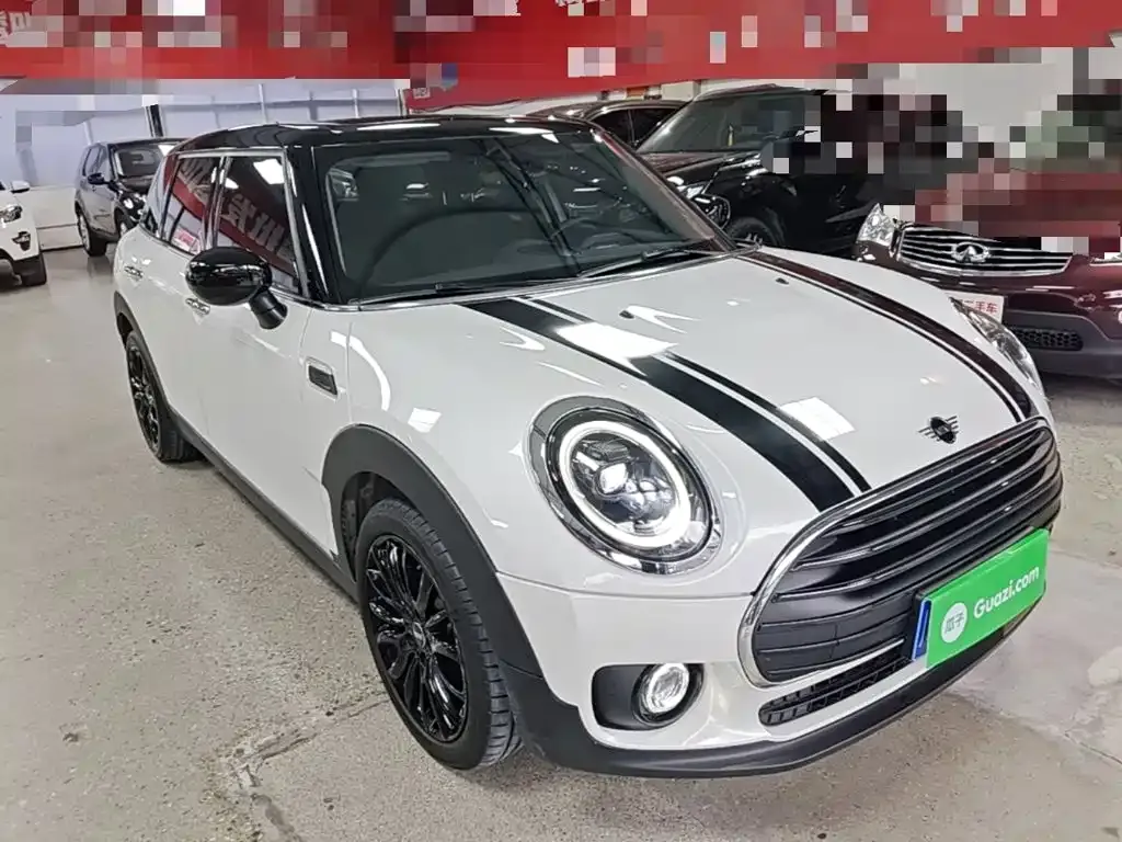 MINI Clubman — фото 5