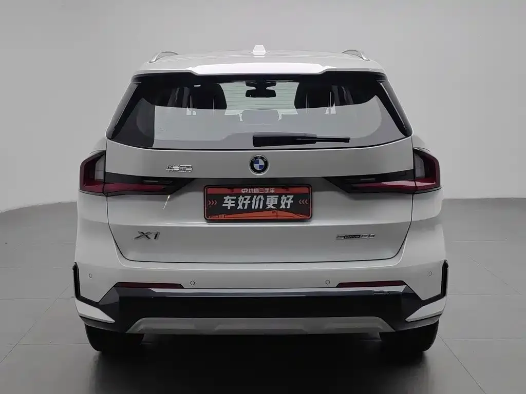 BMW X1 — фото 2