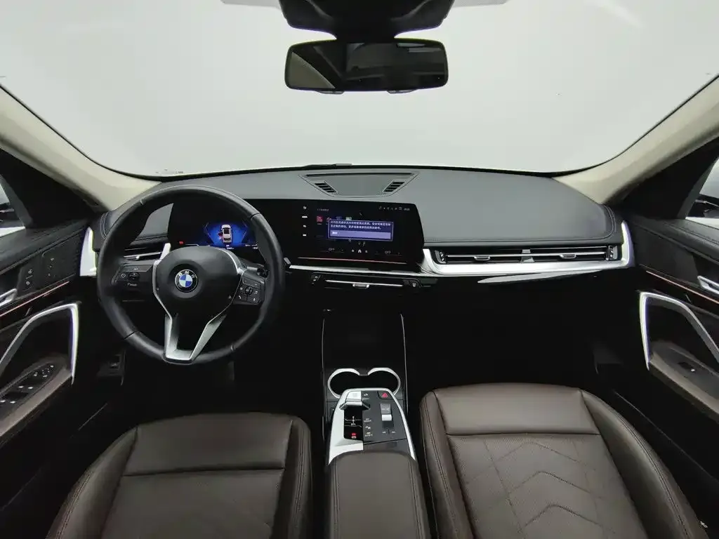 BMW X1 — фото 3