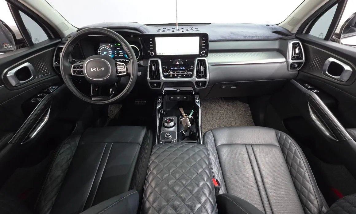 Kia Sorento — фото 7
