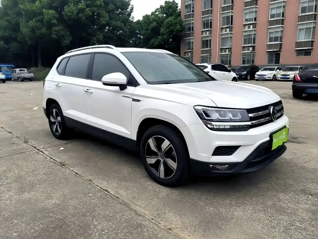 Volkswagen Tharu — фото 8