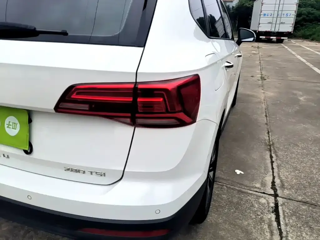 Volkswagen Tharu — фото 10