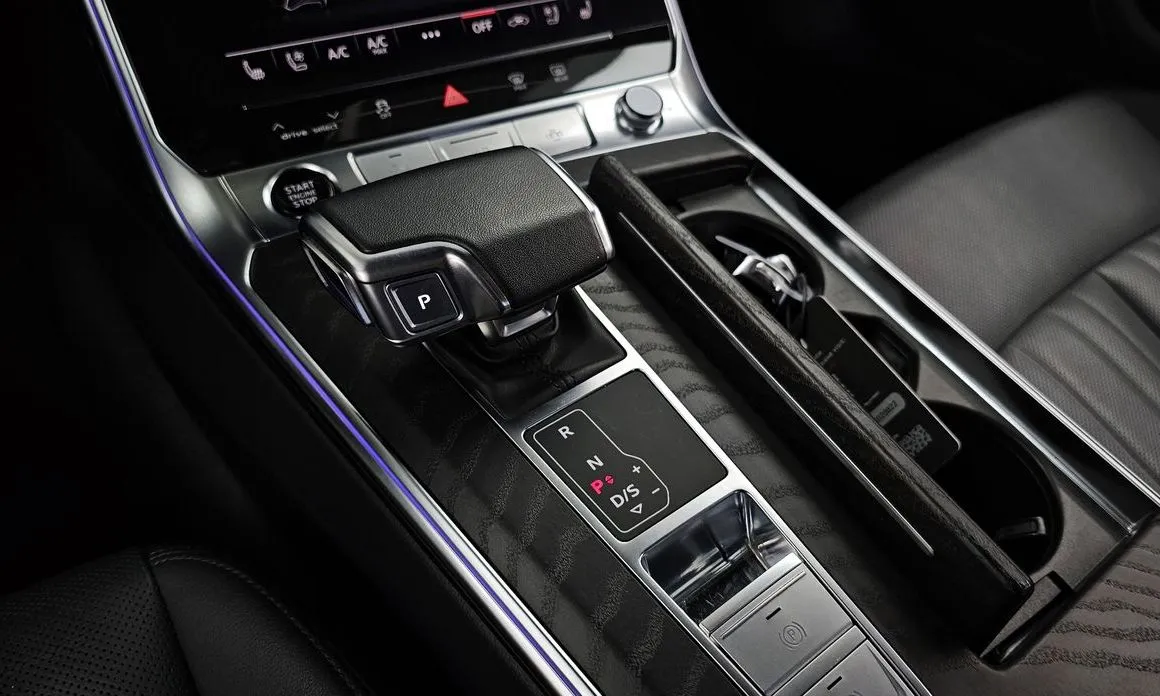 Audi A6 — фото 6