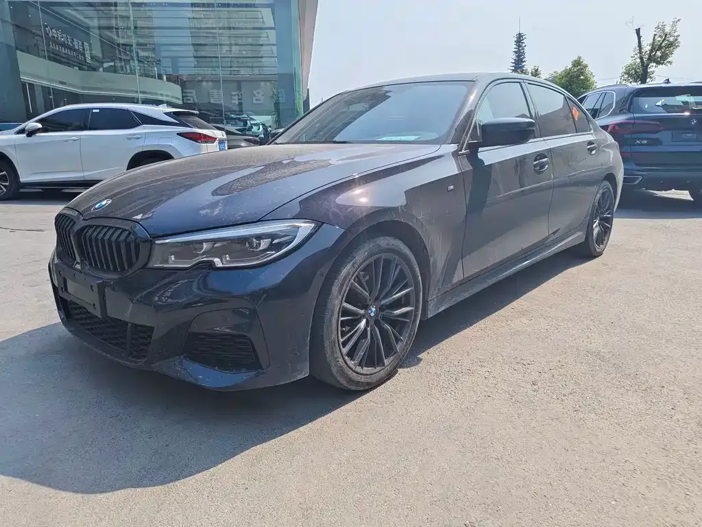BMW 3 Series — фото 1