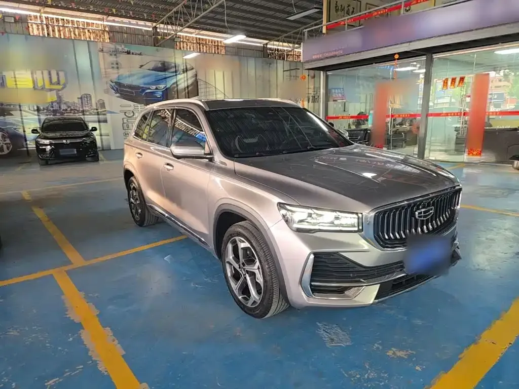 Geely Xingyue L — фото 10