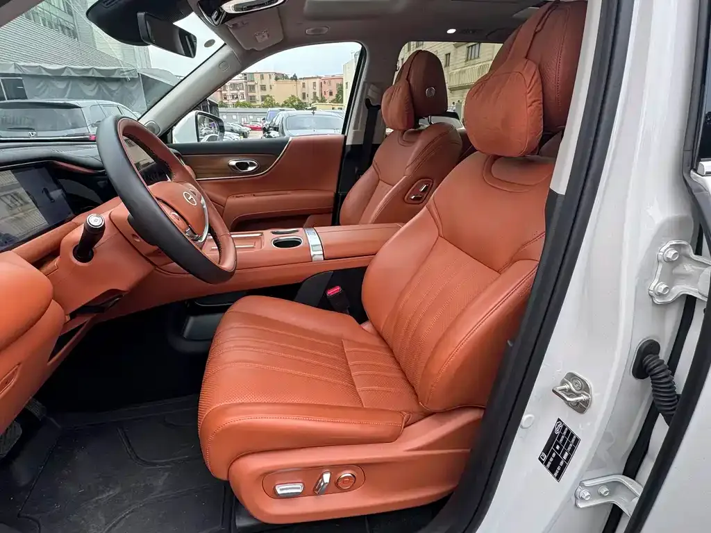 GAC Motor Trumpchi S9 — фото 8