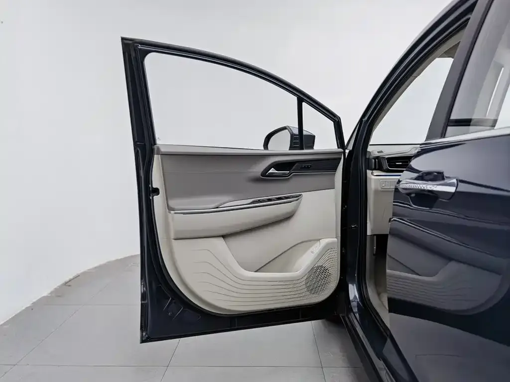 Hyundai Custo — фото 8