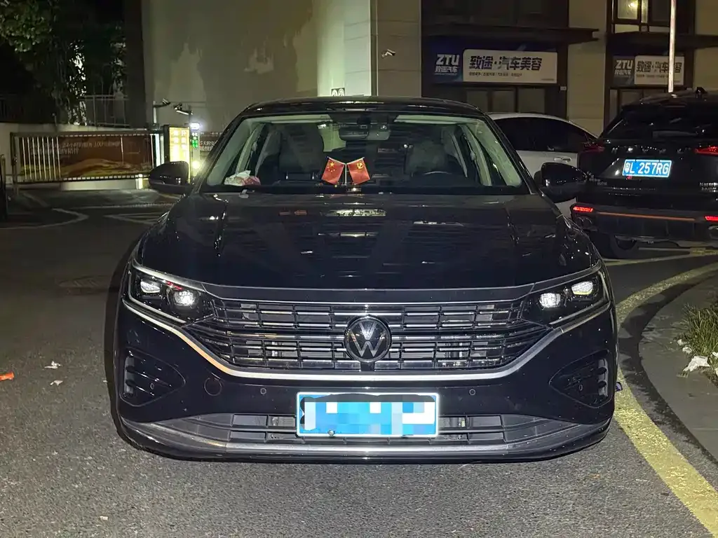 Volkswagen Passat — фото 4