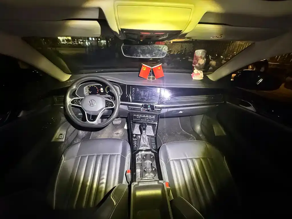 Volkswagen Passat — фото 3