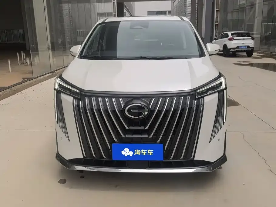 GAC Motor Trumpchi M8 — фото 9