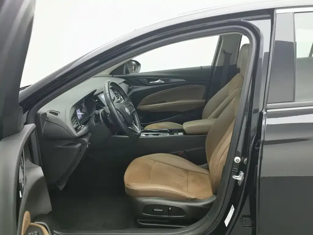 Buick Regal — фото 6