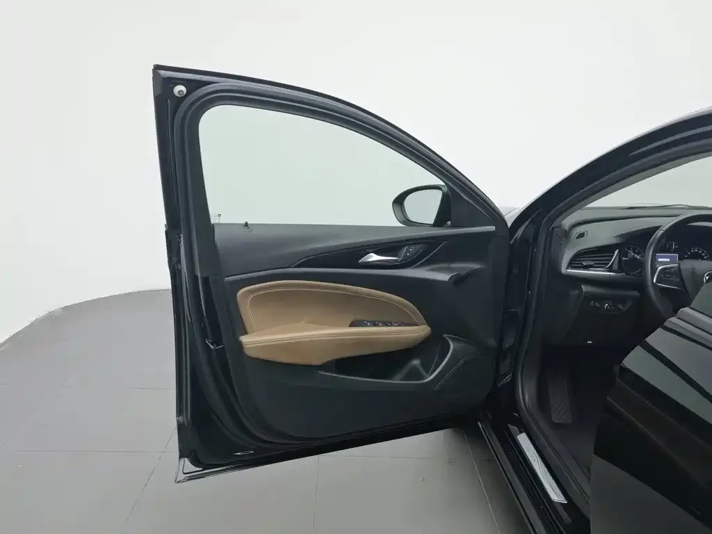 Buick Regal — фото 4