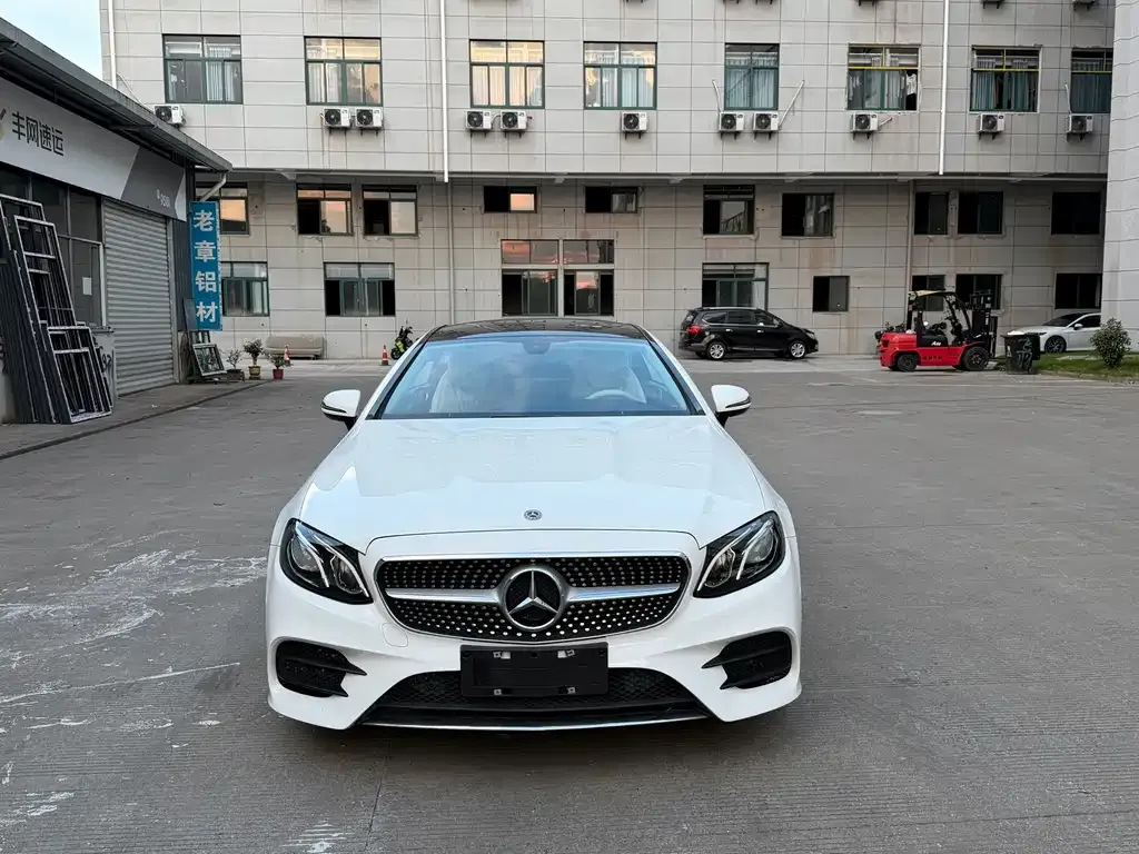 Mercedes-Benz E-Class (Import) — фото 2