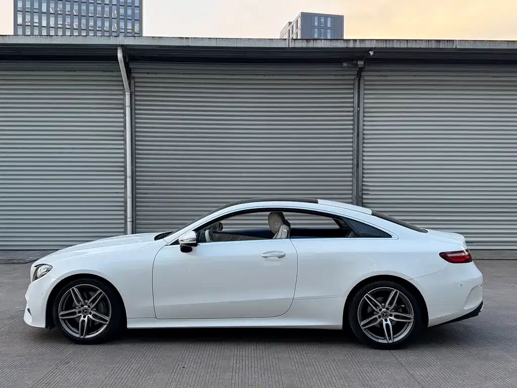 Mercedes-Benz E-Class (Import) — фото 6