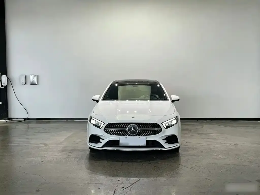 Mercedes-Benz A-Class — фото 6