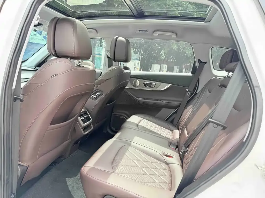 Chery Tiggo 8 PRO — фото 3