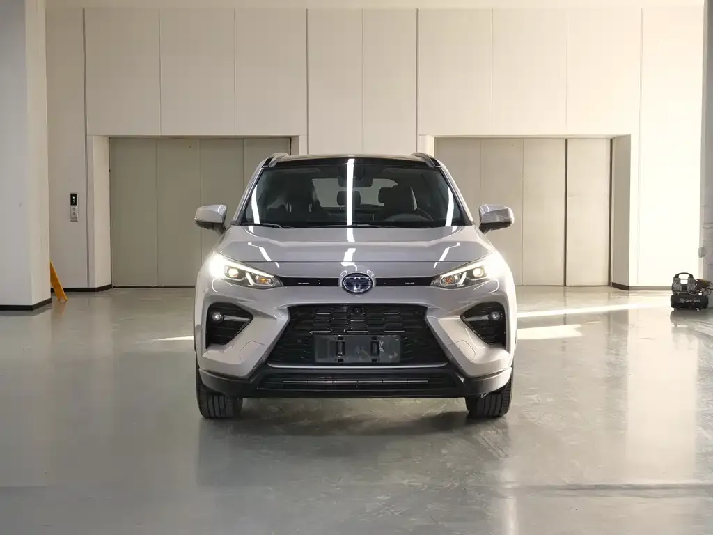 Toyota Wildlander — фото 2