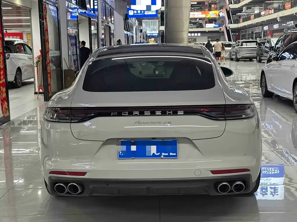 Porsche Panamera — фото 6
