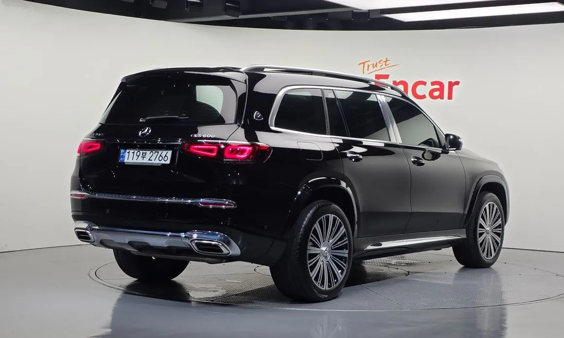 Mercedes-Benz GLS-Class — фото 8