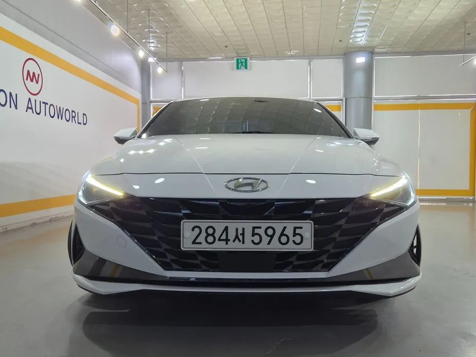 Hyundai AVANTE — фото 8