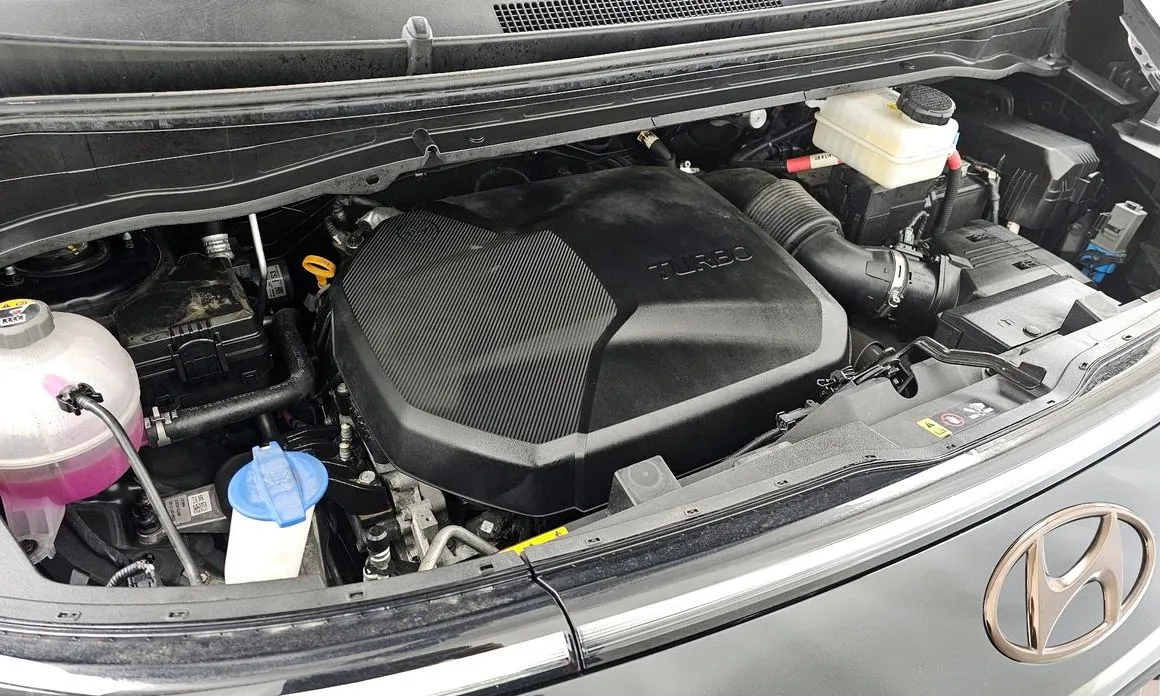 Hyundai Staria — фото 10
