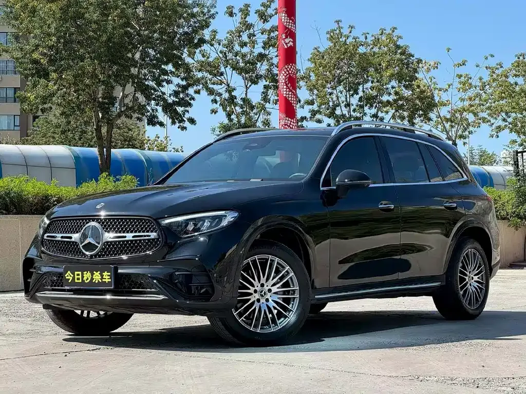 Mercedes-Benz GLC — фото 1