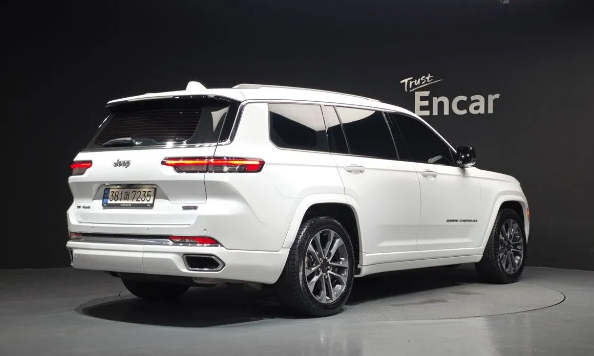 Jeep Cherokee — фото 3
