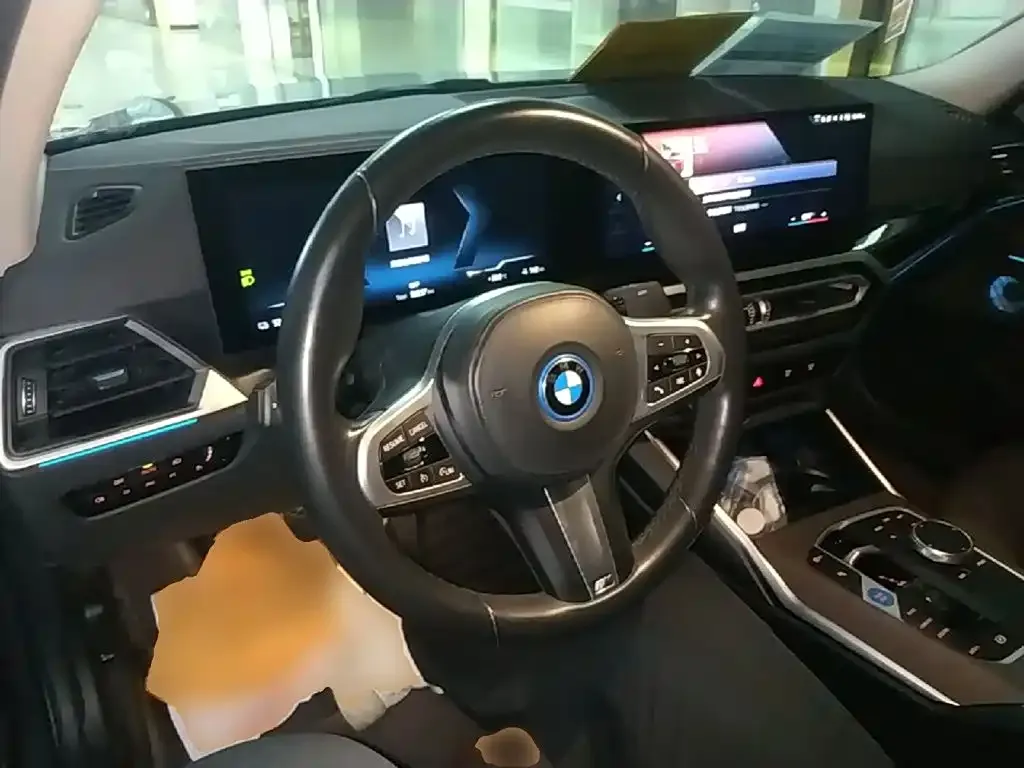 BMW i3 — фото 4