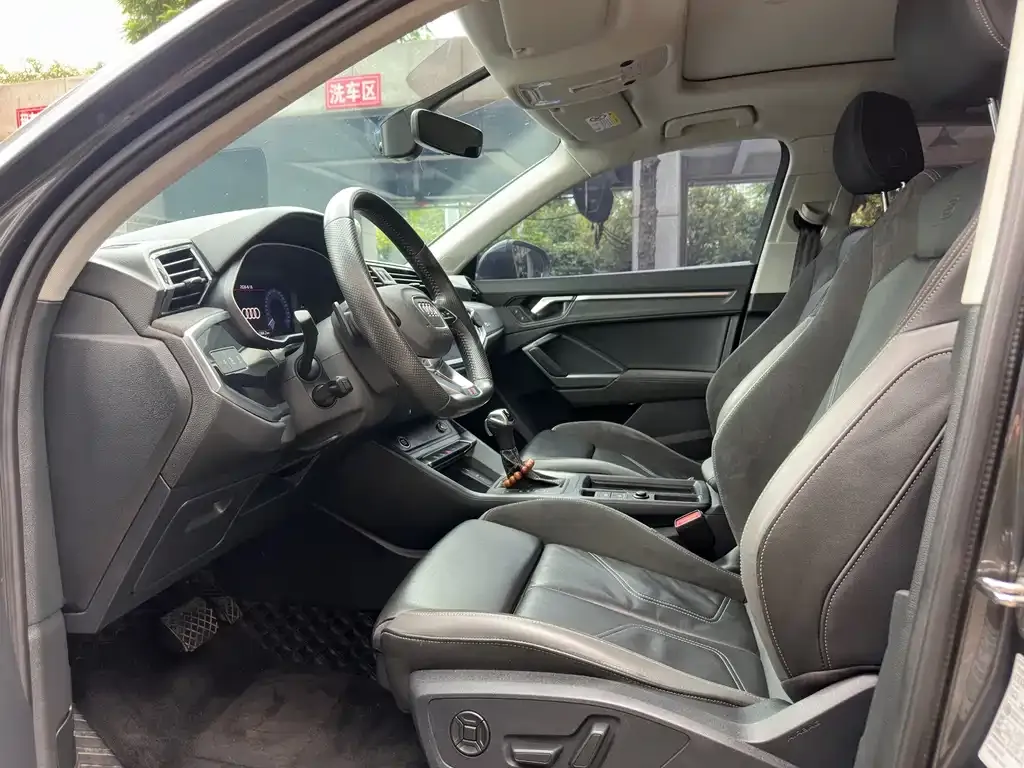 Audi Q3 Sportback — фото 2